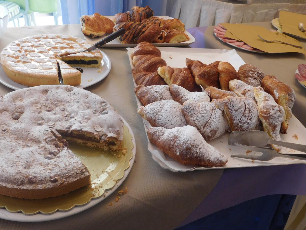 Hotel Dolores Rimini Zewnętrze zdjęcie